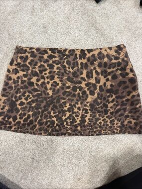 Abercrombie & Fitch Leopard Print Mini Skort in Tan and Brown